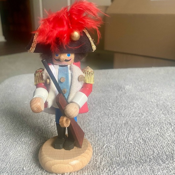 Vintage Mini Steinbach Toy Soldier Nutcracker - Picture 2 of 2